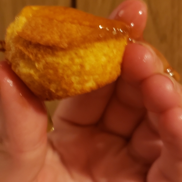 Silicone Muffin & Cupcake Pan Baking Molds… - Picture 12 of 12